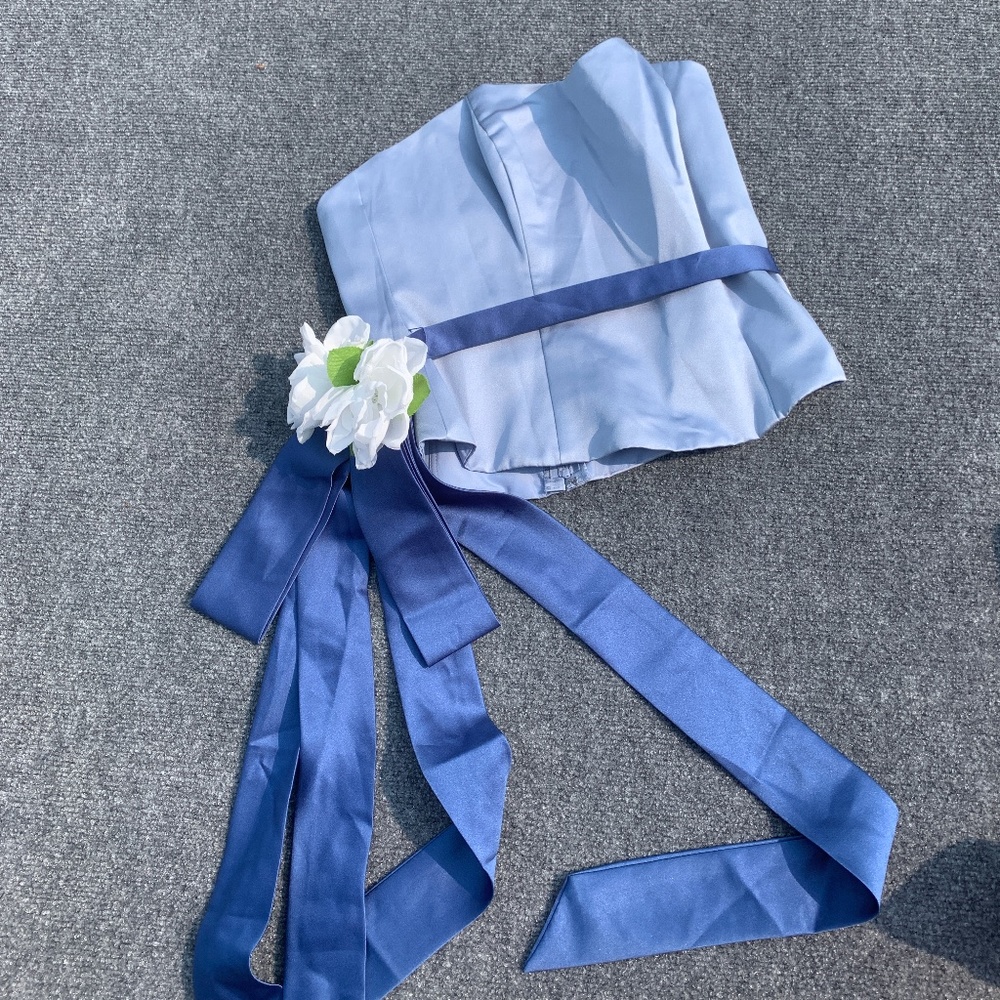 New  Alfred Angelo  bridesmaid top  Size 8 cornflower